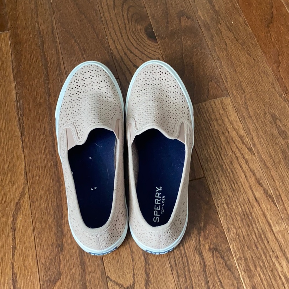 EUC Sperry Seaside slip on shoe Size 8.5
